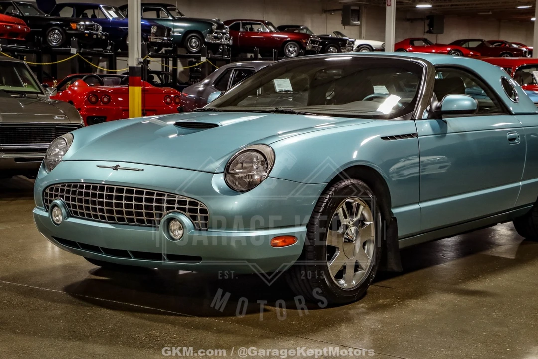 2002 Ford Thunderbird 11th Gen - Image 26 of 31