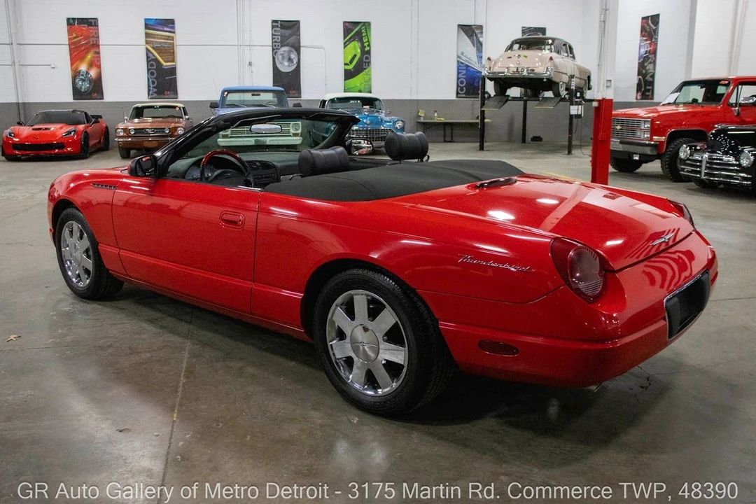 2002 Ford Thunderbird 11th Gen - Image 6 of 12