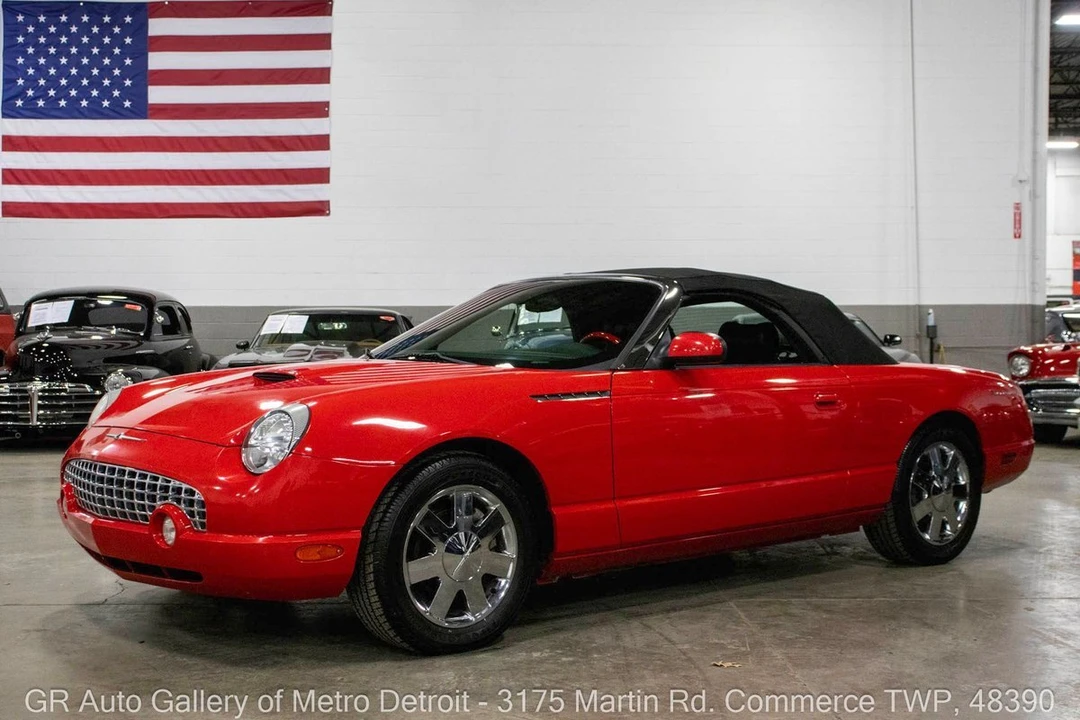 2002 Ford Thunderbird 11th Gen - Image 2 of 12