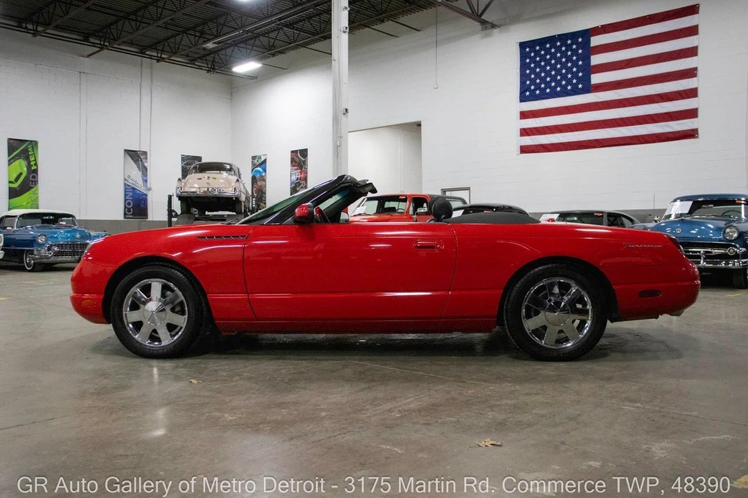 2002 Ford Thunderbird 11th Gen - Image 5 of 12