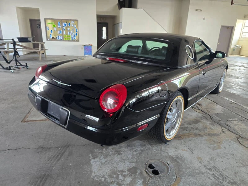 2002 Ford Thunderbird 11th Gen - Image 28 of 31
