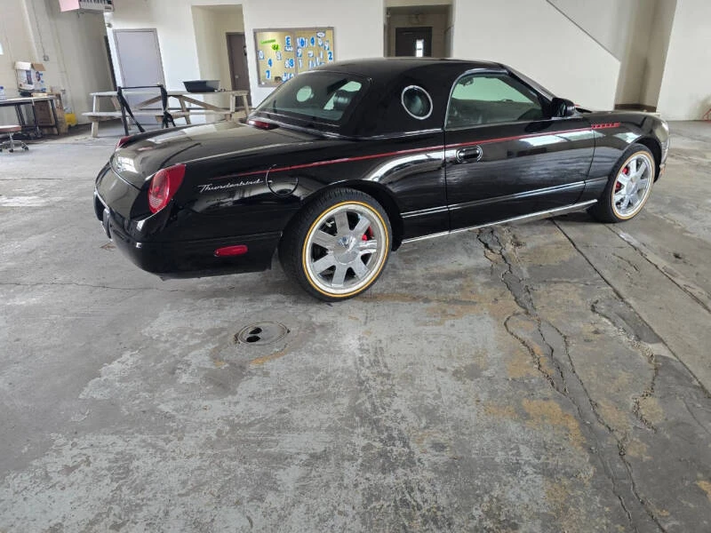 2002 Ford Thunderbird 11th Gen - Image 13 of 31