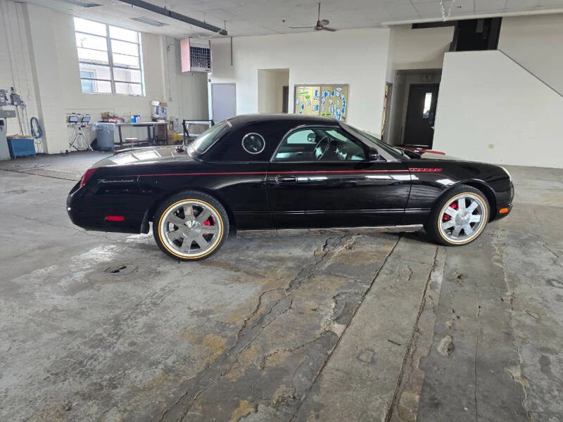 2002 Ford Thunderbird 11th Gen - Image 14 of 31