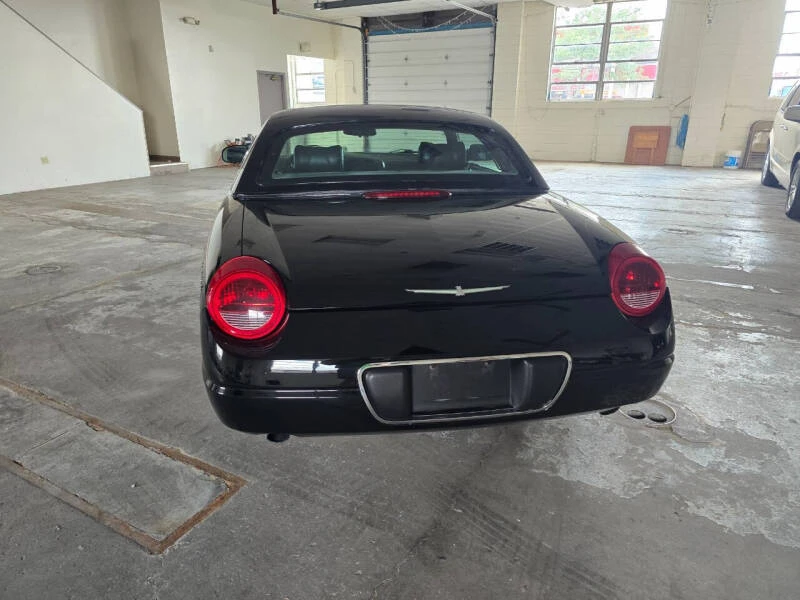 2002 Ford Thunderbird 11th Gen - Image 10 of 31