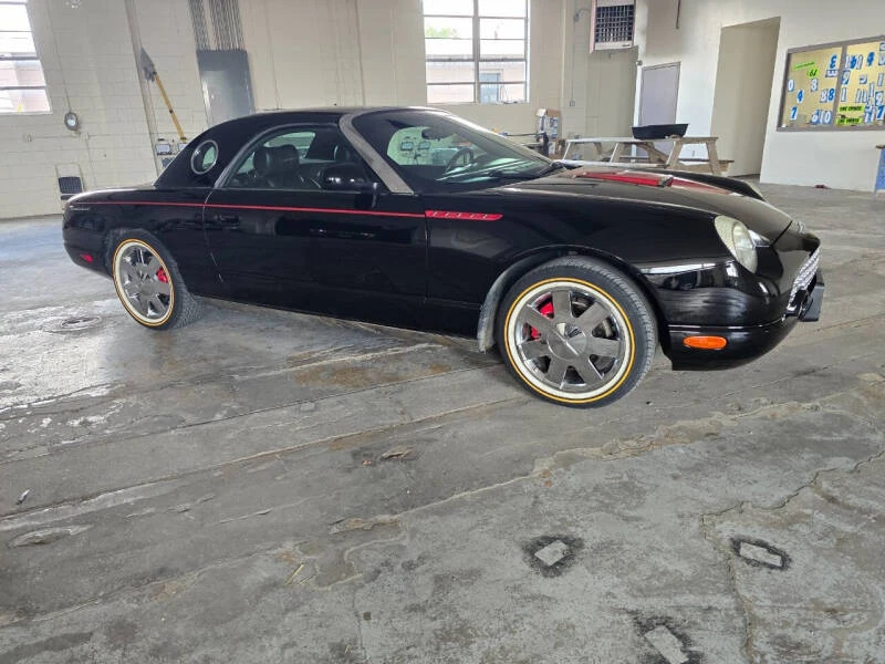 2002 Ford Thunderbird 11th Gen - Image 16 of 31