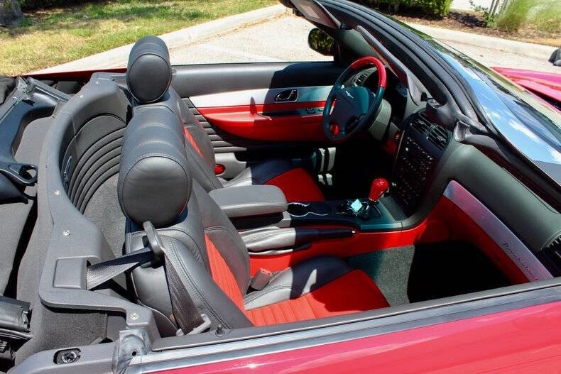 2002 Ford Thunderbird 11th Gen - Image 27 of 31