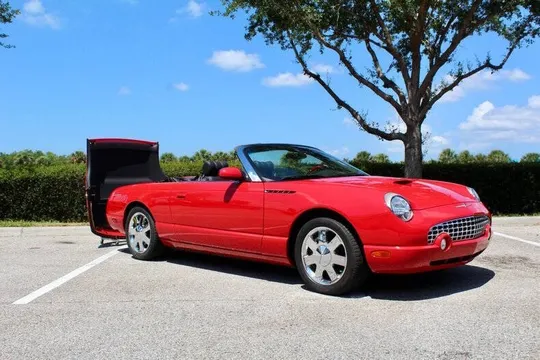 2002 Ford Thunderbird Deluxe 2dr Convertible