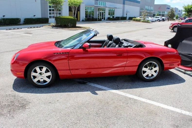 2002 Ford Thunderbird 11th Gen - Image 23 of 31
