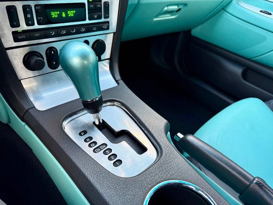 2002 Ford Thunderbird 11th Gen - Image 19 of 21
