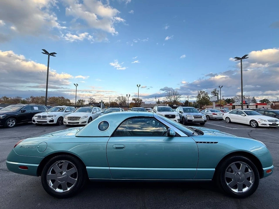 2002 Ford Thunderbird 11th Gen - Image 6 of 21