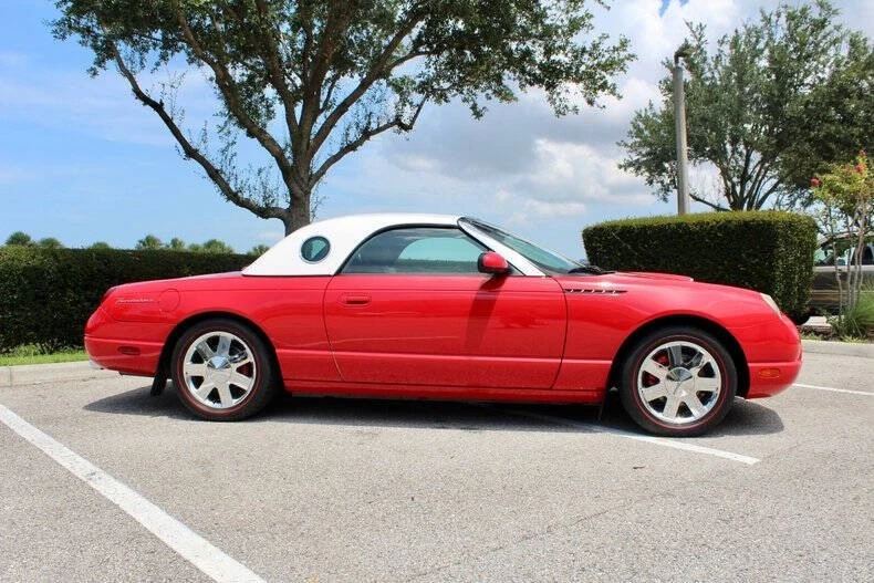2002 Ford Thunderbird 11th Gen - Image 5 of 31