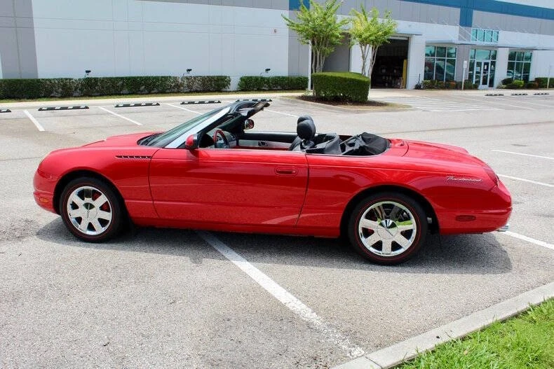 2002 Ford Thunderbird 11th Gen - Image 14 of 31