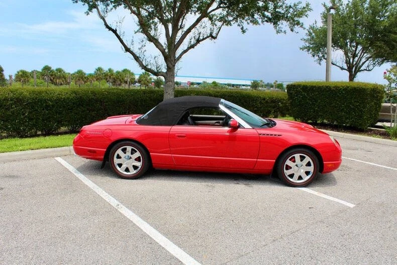 2002 Ford Thunderbird 11th Gen - Image 7 of 31