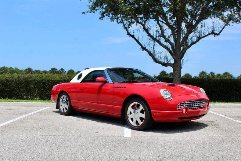 2002 Ford Thunderbird 11th Gen - Image 2 of 31