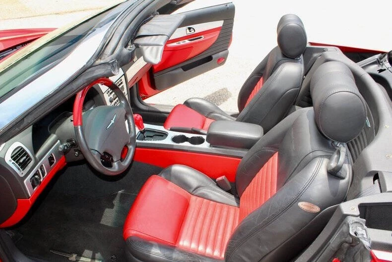 2002 Ford Thunderbird 11th Gen - Image 26 of 31