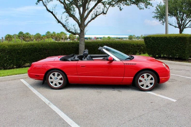 2002 Ford Thunderbird 11th Gen - Image 8 of 31