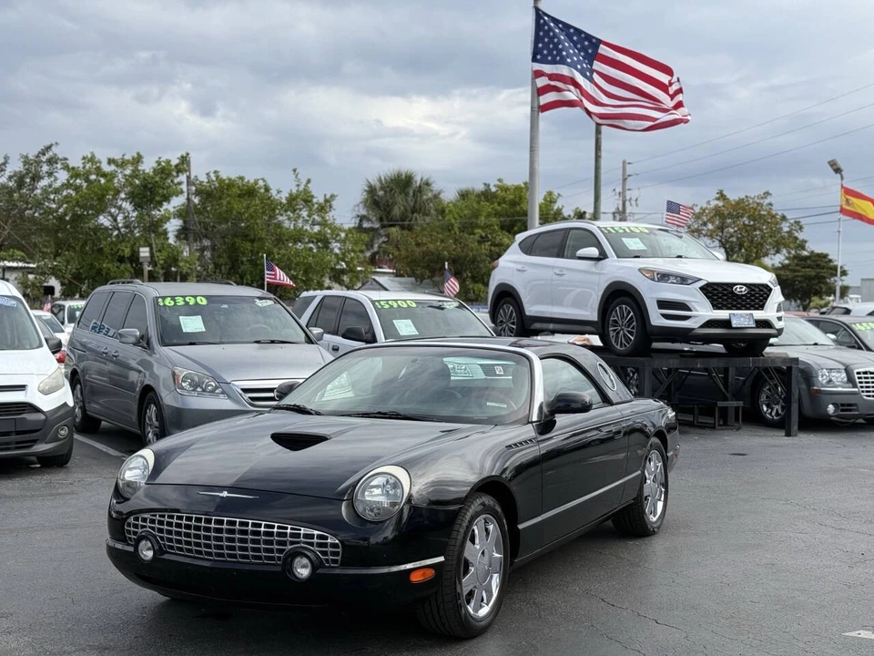2002 Ford Thunderbird 11th Gen - Image 11 of 25