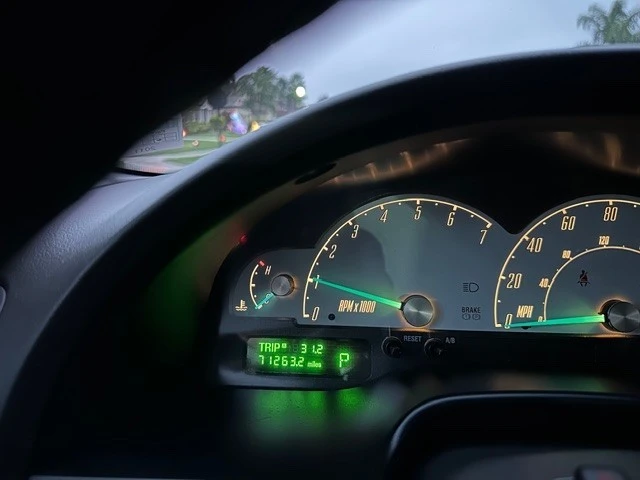 2002 Ford Thunderbird 11th Gen - Image 8 of 10