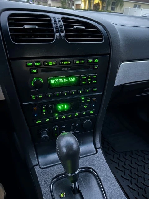 2002 Ford Thunderbird 11th Gen - Image 2 of 10