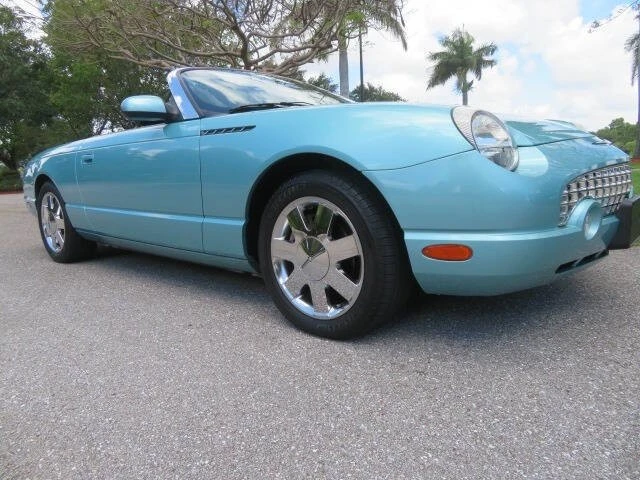 2002 Ford Thunderbird 11th Gen - Image 10 of 31