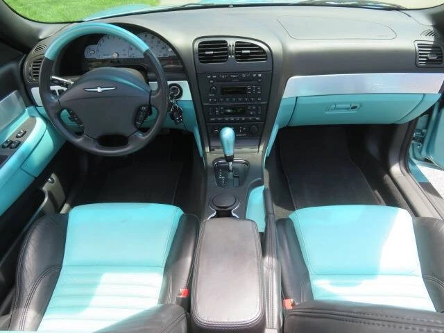2002 Ford Thunderbird 11th Gen - Image 30 of 31