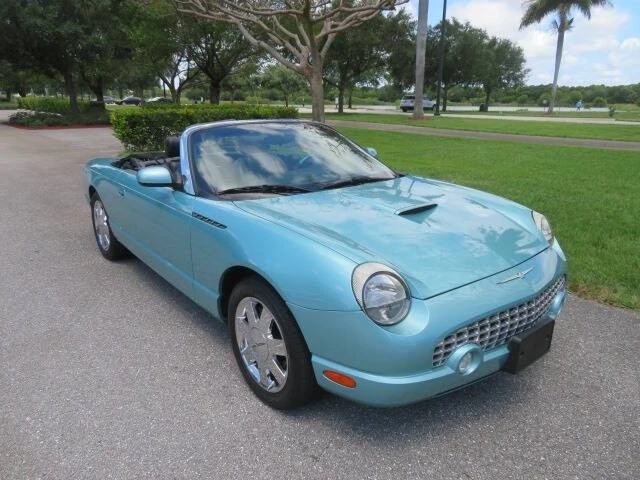 2002 Ford Thunderbird 11th Gen - Image 19 of 31