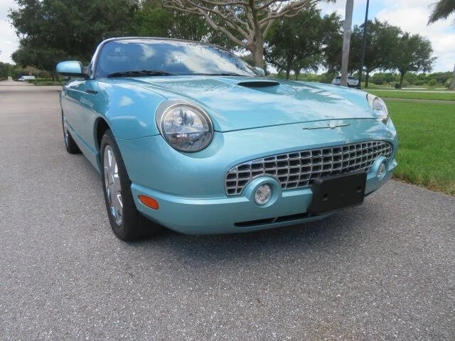 2002 Ford Thunderbird 11th Gen - Image 11 of 31