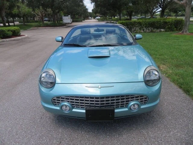 2002 Ford Thunderbird 11th Gen - Image 20 of 31