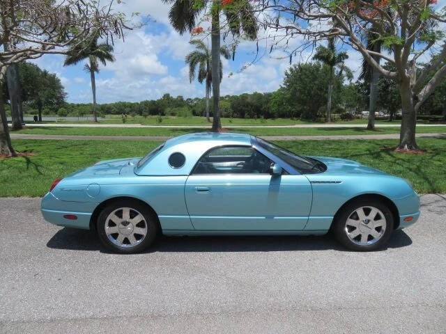 2002 Ford Thunderbird 11th Gen - Image 4 of 31