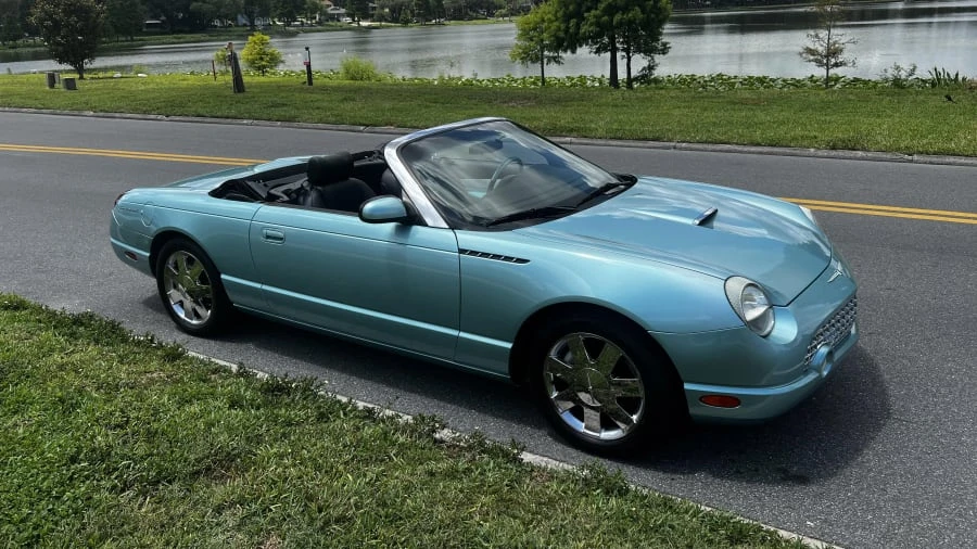 2002 Ford Thunderbird 11th Gen - Image 6 of 31