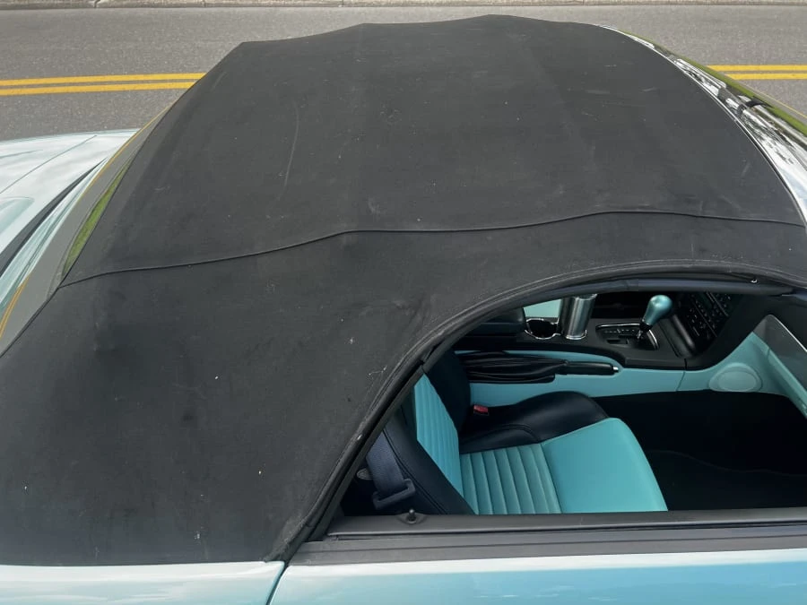2002 Ford Thunderbird 11th Gen - Image 18 of 31