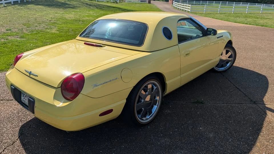 2002 Ford Thunderbird 11th Gen - Image 8 of 20