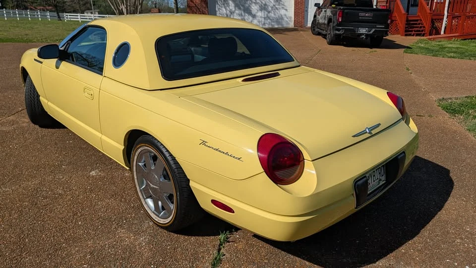 2002 Ford Thunderbird 11th Gen - Image 9 of 20