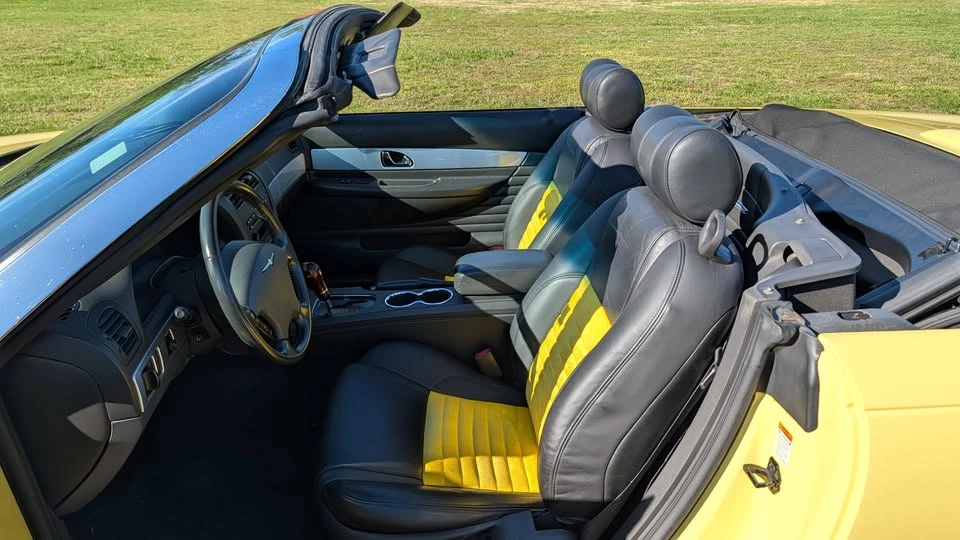 2002 Ford Thunderbird 11th Gen - Image 15 of 20