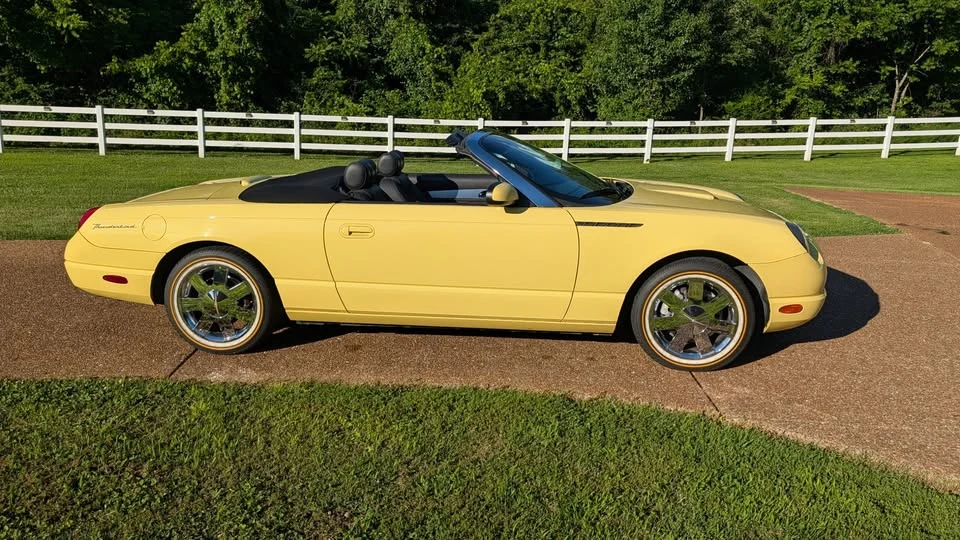 2002 Ford Thunderbird 11th Gen - Image 20 of 20