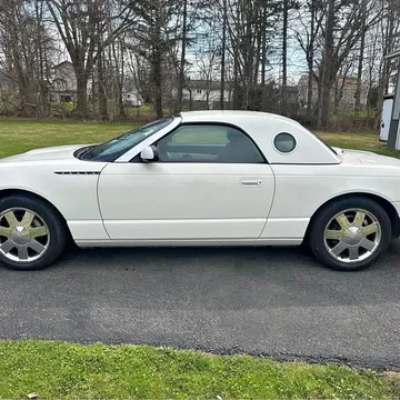 2002 Ford Thunderbird Deluxe Convertible 2D