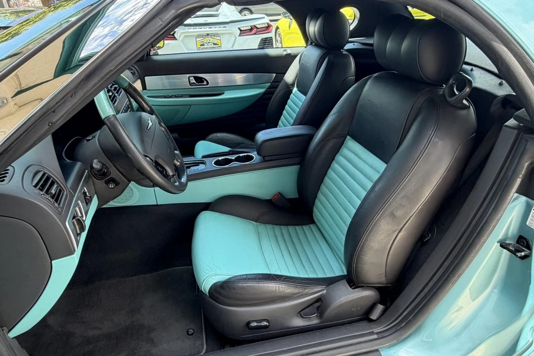2002 Ford Thunderbird 11th Gen - Image 11 of 27