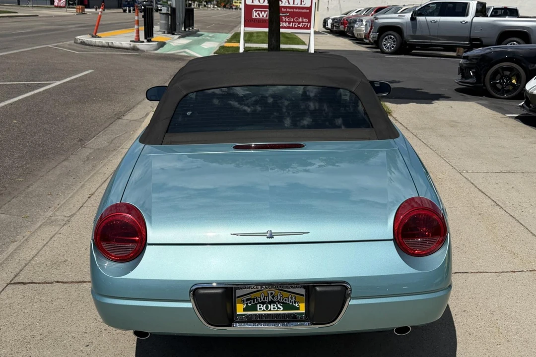2002 Ford Thunderbird 11th Gen - Image 24 of 27