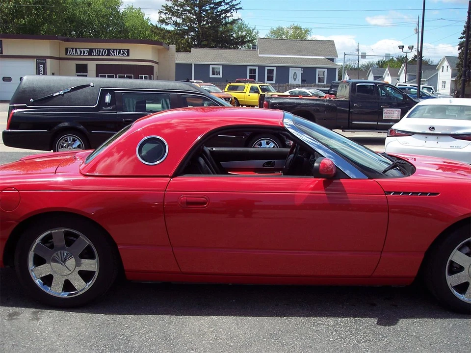 2002 Ford Thunderbird 11th Gen - Image 3 of 17