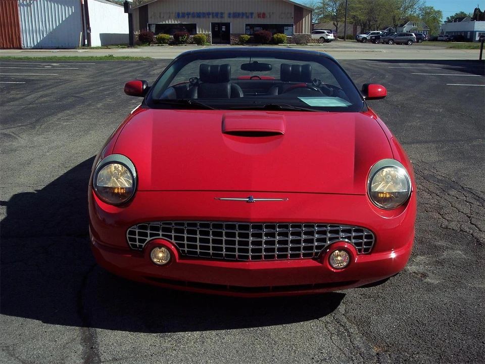2002 Ford Thunderbird 11th Gen - Image 7 of 17