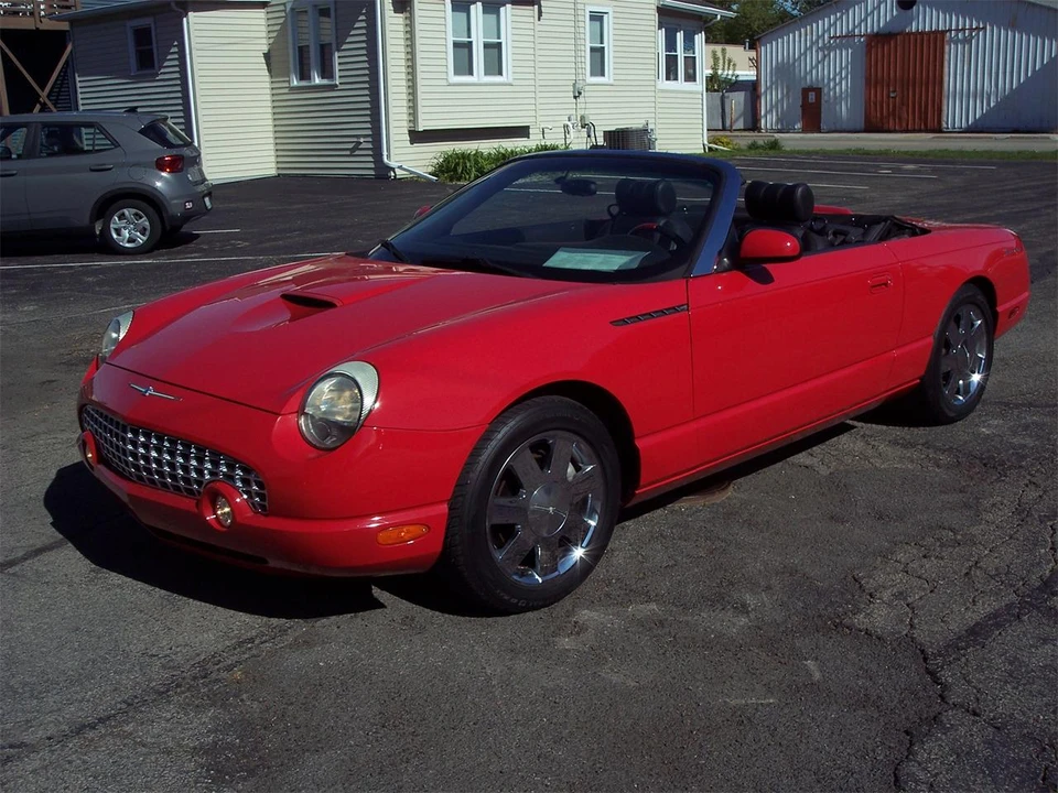 2002 Ford Thunderbird 11th Gen - Image 8 of 17