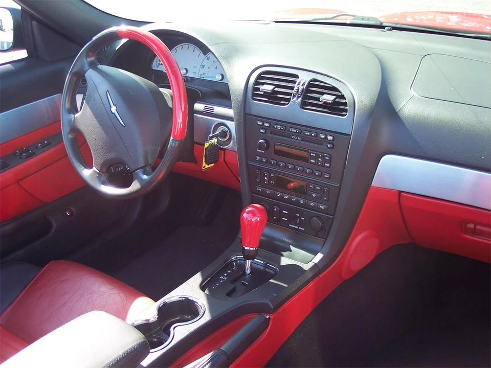 2002 Ford Thunderbird 11th Gen - Image 16 of 17