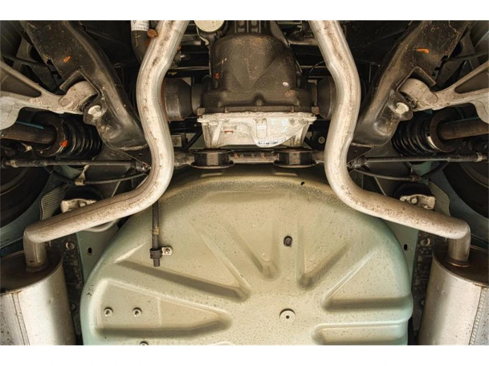 2002 Ford Thunderbird 11th Gen - Image 8 of 16