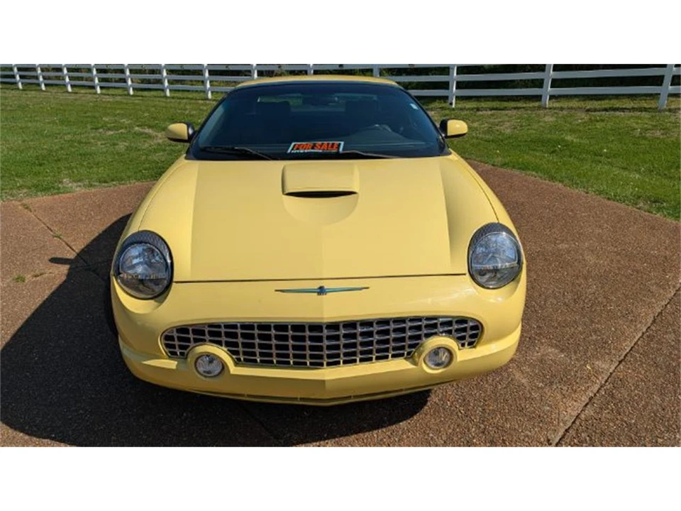 2002 Ford Thunderbird 11th Gen - Image 6 of 12