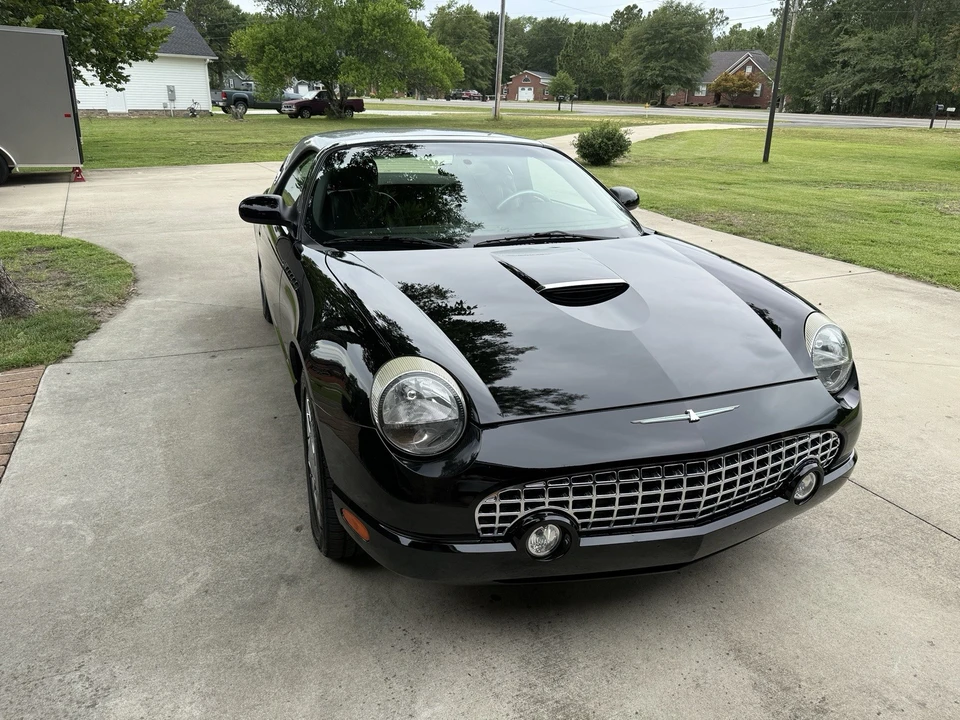 2002 Ford Thunderbird 11th Gen - Image 5 of 14
