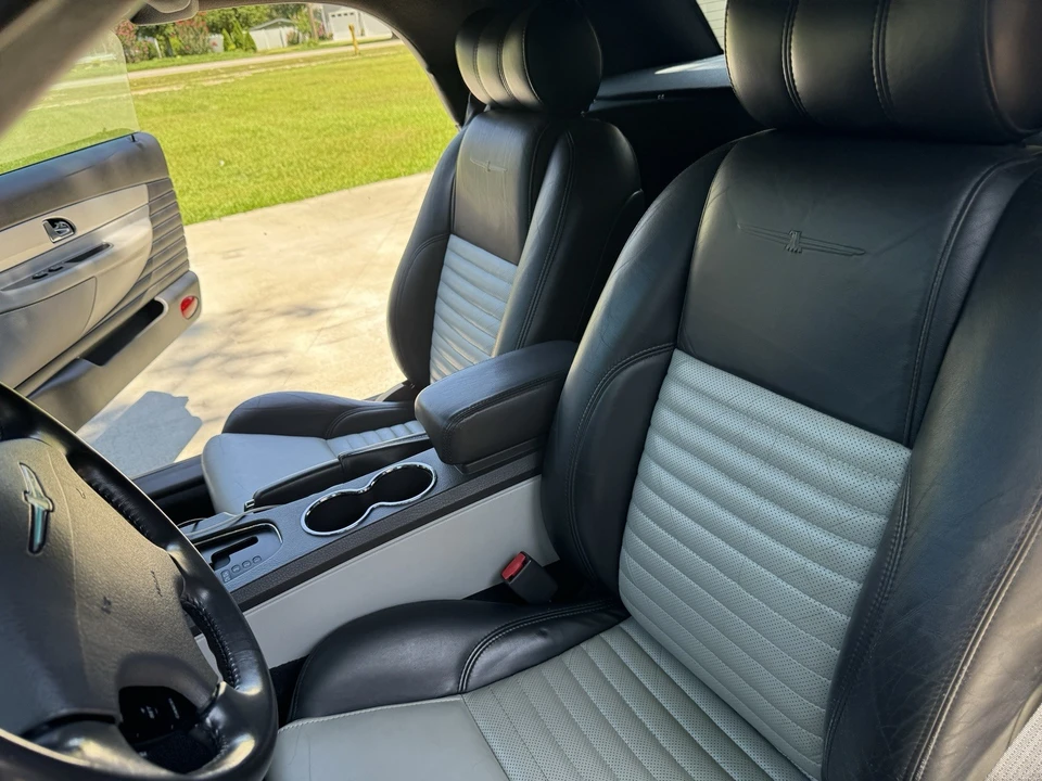2002 Ford Thunderbird 11th Gen - Image 8 of 14