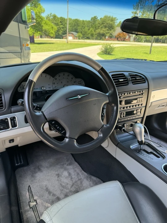 2002 Ford Thunderbird 11th Gen - Image 9 of 14