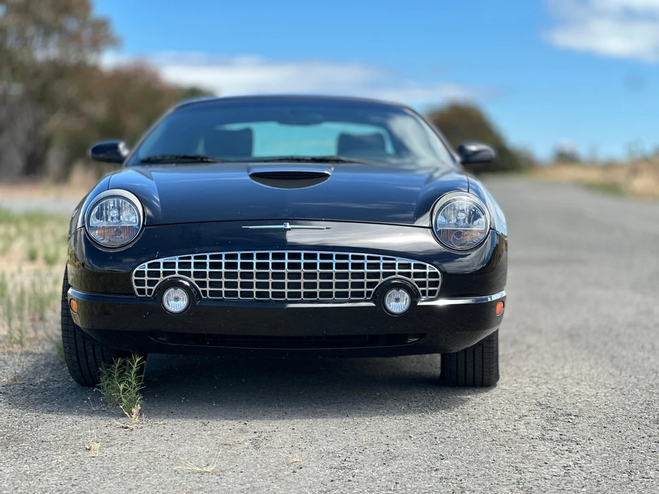 2002 Ford Thunderbird 11th Gen - Image 6 of 31