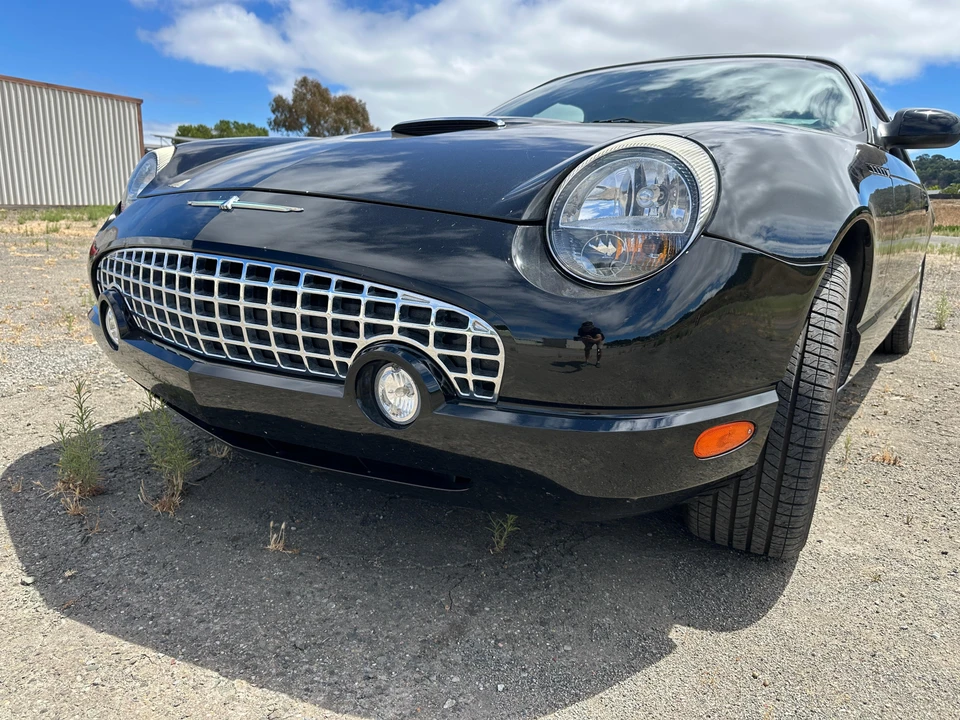 2002 Ford Thunderbird 11th Gen - Image 8 of 31