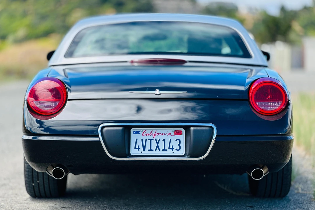 2002 Ford Thunderbird 11th Gen - Image 5 of 31